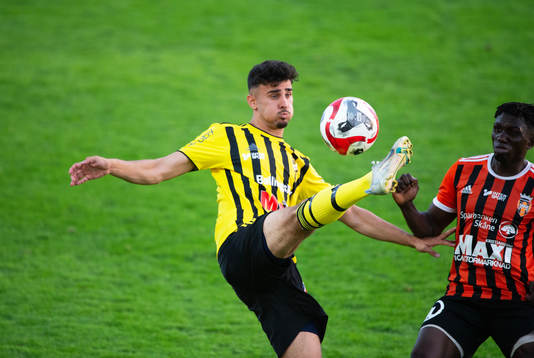 IFK Hässleholms Adham El Youssef  i matchen i division 2