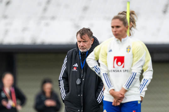 Head coach Peter Gerhardsson and Jonna Andersson of the