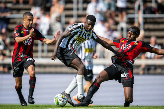 Landskronas Ousmane Diawara mot Östersunds Erick Brendon