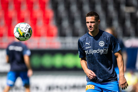 Värnamos Oscar Johansson värmer upp