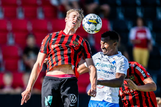 Brommapojkarnas Torbjörn Lysaker Heggem och Värnamos