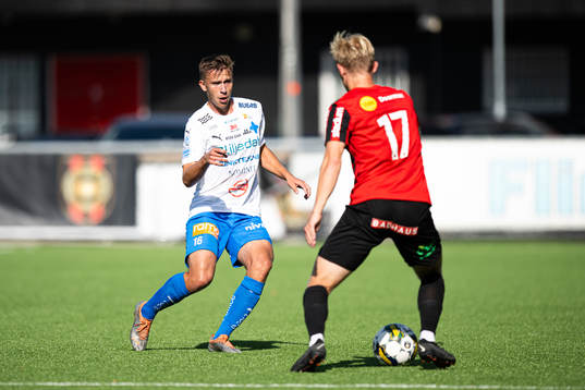 Värnamos Albin Lohikangas och Brommapojkarnas Alexander