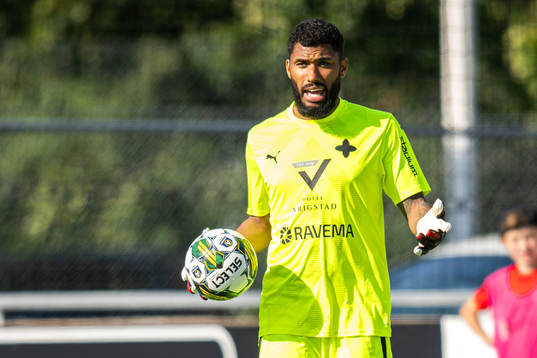 Värnamos Jonathan Ursin Rasheed reagerar