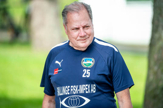 Österlens tränare Nils-Erik Persson