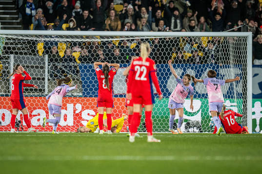 Maren Mjelde, goalkeeper Aurora Mikalsen, Vilde Bøe Risa,