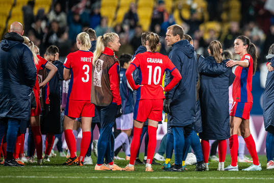 Ingrid Syrstad Engen and Caroline Graham Hansen of Norway