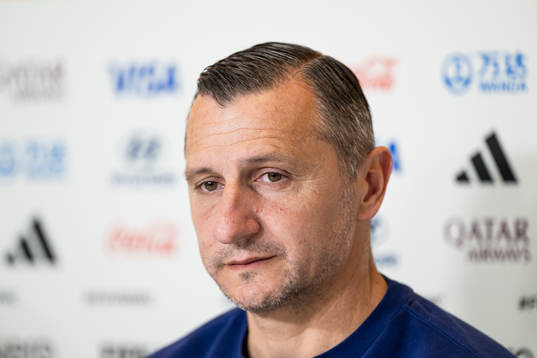Head coach Vlatko Andonovski at a press conference with the