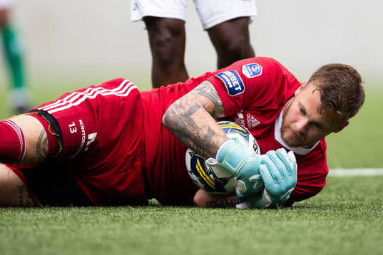 Gefles målvakt Robin Wallinder