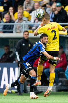 Sirius Wessam Abou Ali och Elfsborgs Gustaf Lagerbielke