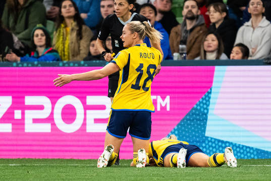 Fridolina Rolfö and Jonna Andersson of Sweden