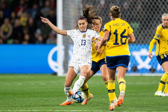 Alex Morgan of USA and Magdalena Eriksson of Sweden