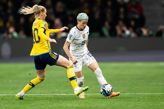 Sofia Jakobsson of Sweden and Megan Rapinoe of USA