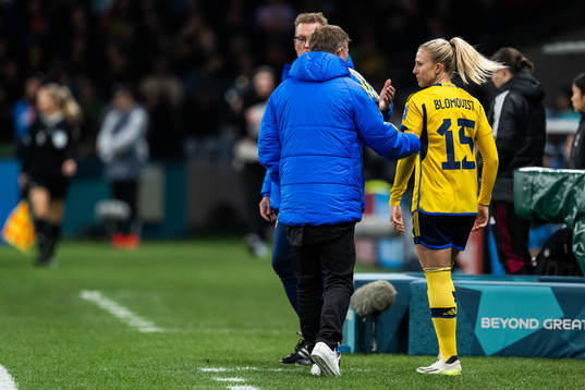Head coach Peter Gerhardsson and Rebecka Blomqvist of Sweden