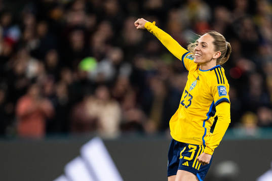 Elin Rubensson of Sweden celebrate