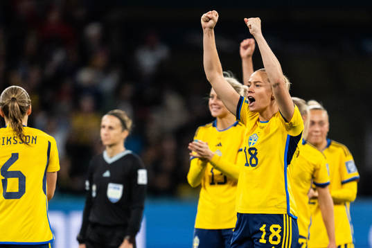 Fridolina Rolfö of Sweden celebrates