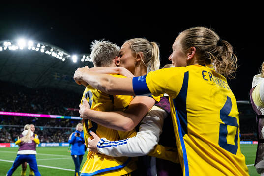Lina Hurtig, Fridolina Rolfö and Magdalena Eriksson of