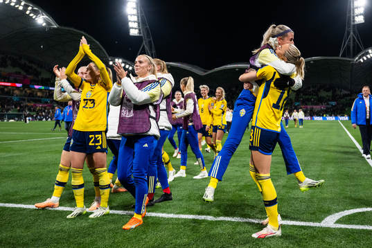 Olivia Schough and Fridolina Rolfö of Sweden celebrate