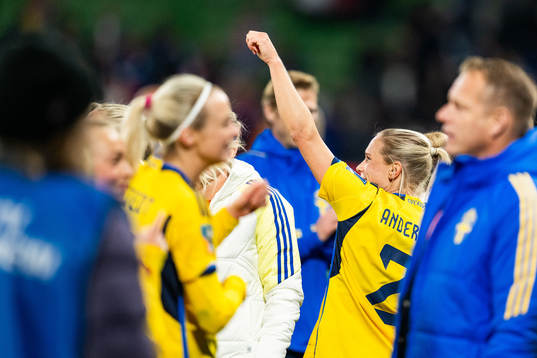 Jonna Andersson of Sweden celebrates with team mates