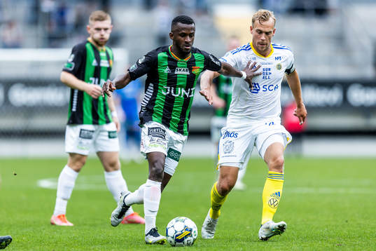 GAISs Richard Emeka Friday och GIF Sundsvalls Pontus Engblom