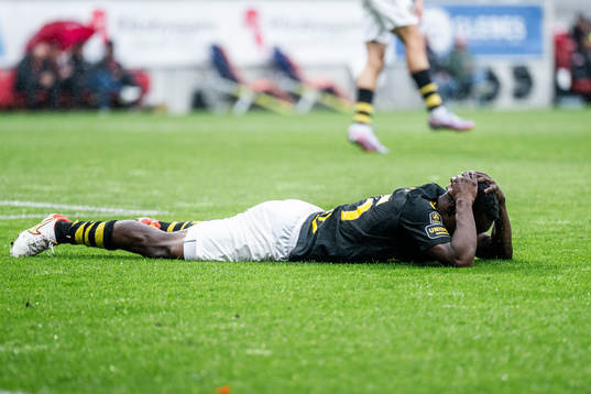 AIKs Erick Otieno deppar