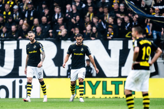 AIKs Alexander Milosevic och Sotirios Papagiannopoulos