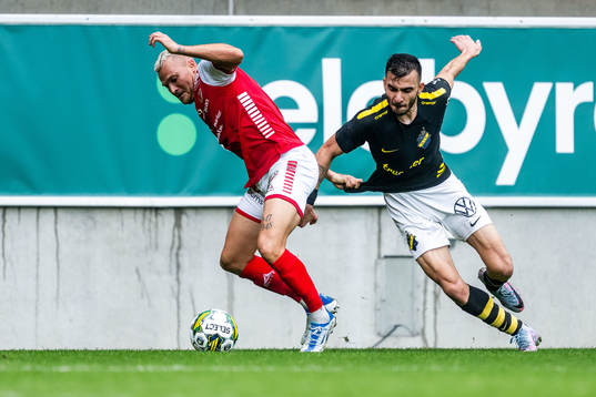 Kalmars Rasmus Sjöstedt och AIKs Ioannis Pittas