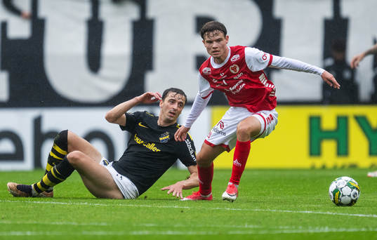 AIKs Jetmir Haliti och Kalmars Jacob Trenskow