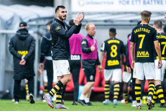 AIKs Ioannis Pittas tackar publiken