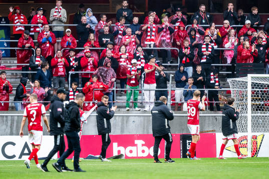Kalmars spelare tackar publiken