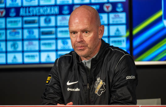 AIKs tränare Henning Berg