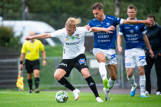 Örebros Kalle Holmberg och Trelleborgs Felix Hörberg