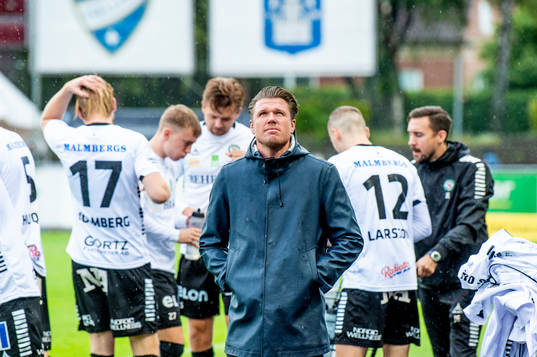 Örebros huvudtränare Christian Järdler innan