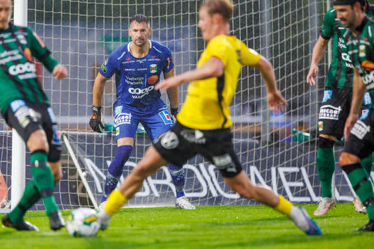 Varbergs målvakt Stojan Lukic