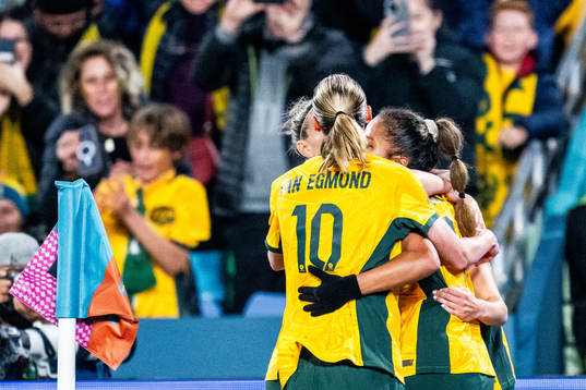Caitlin Foord of Australia celebrate with team