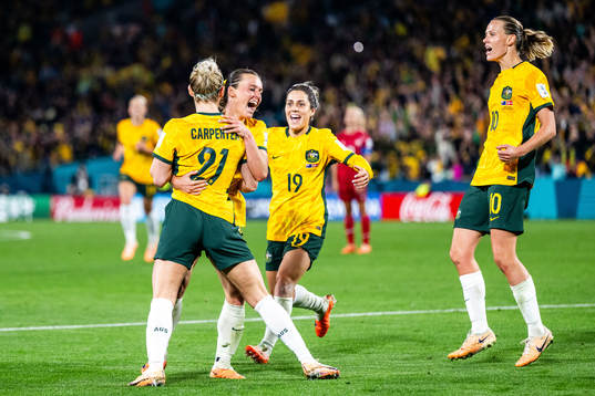 Hayley Raso of Australia celebrates with Ellie Carpenter,