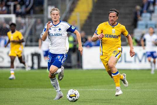 IFK Norrköpings Andri Lucas Gudjohnsen och IFK Göteborgs