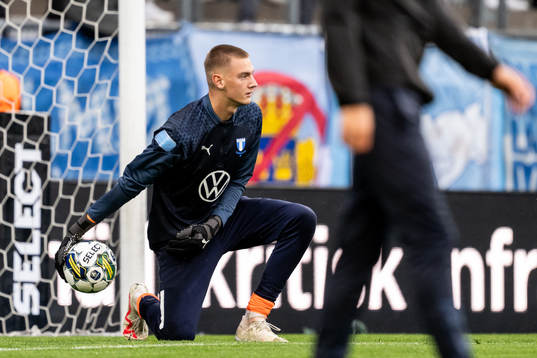 Malmö FFs målvakt Marcus Pettersson
