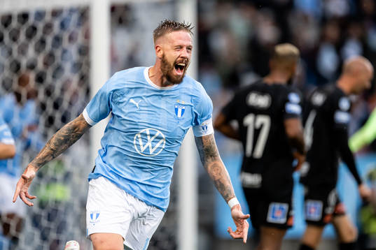 Malmö FFs Pontus Jansson jublar