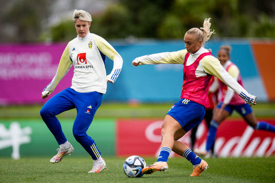 Lina Hurtig and Hanna Bennison of Sweden at a training