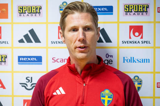 Sports psychologist Rasmus Liljeblad of the Swedish women's