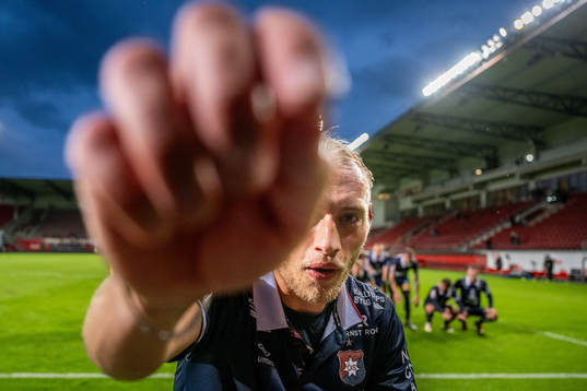 Örgrytes Villiam Dahlström jublar