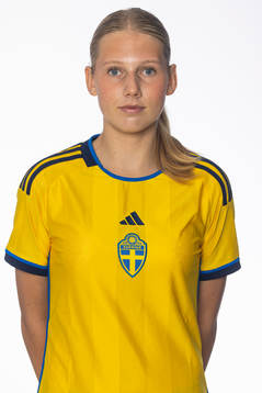 Isabella Adler
