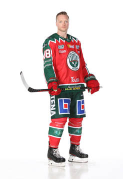 Frölundas Carl Klingbergposerar för ett porträtt