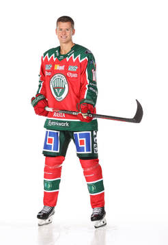 Frölundas Erik Borgposerar för ett porträtt