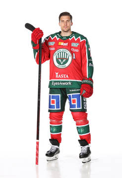 Frölundas Henrik Tömmernesposerar för ett porträtt