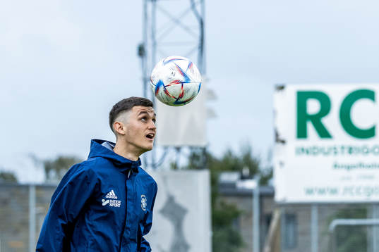 Ängelholms Besfort Kalludra värmer upp