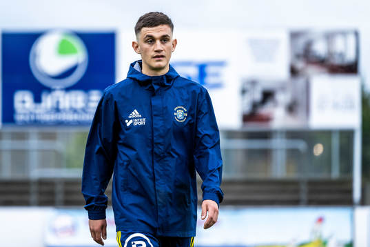 Ängelholms Besfort Kalludra värmer upp