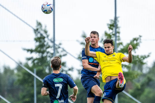 Eskilsminne IFs Fredrik Liverstam och Ängelholms Assad Al