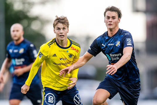 Ängelholms Vilgot Carlsson och Eskilsminne IFs Johan Albin