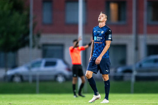 Eskilsminne IFs Fredrik Liverstam deppar